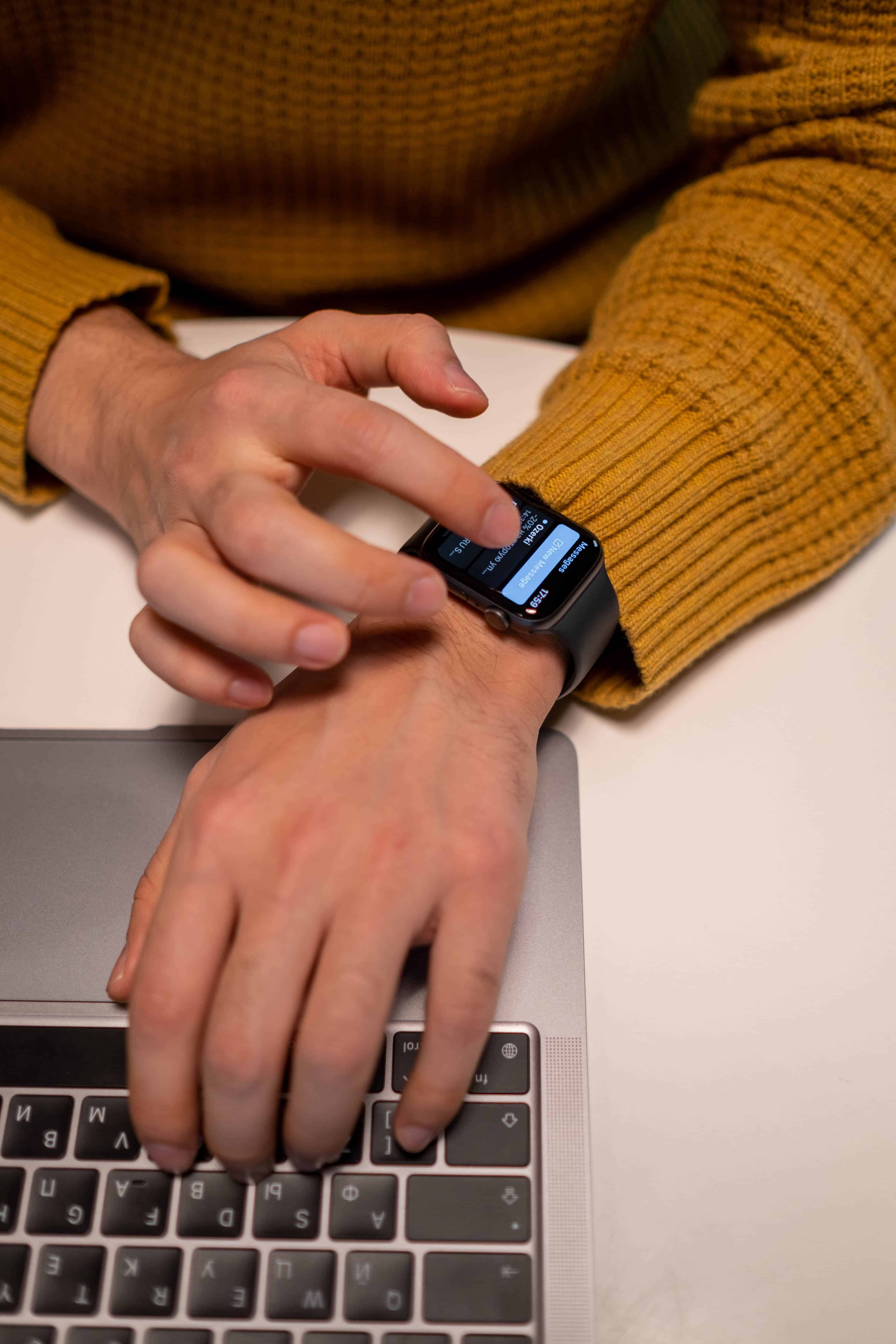 Employee wellness programs wearable activity tracking in FitLyfe 360
